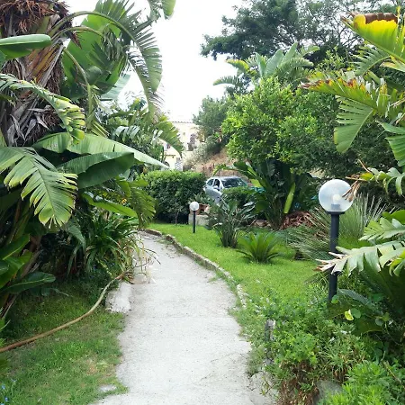 Monolocale La Regina Strelitzia Holiday home