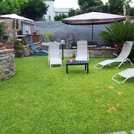 Monolocale La Regina Strelitzia Holiday home